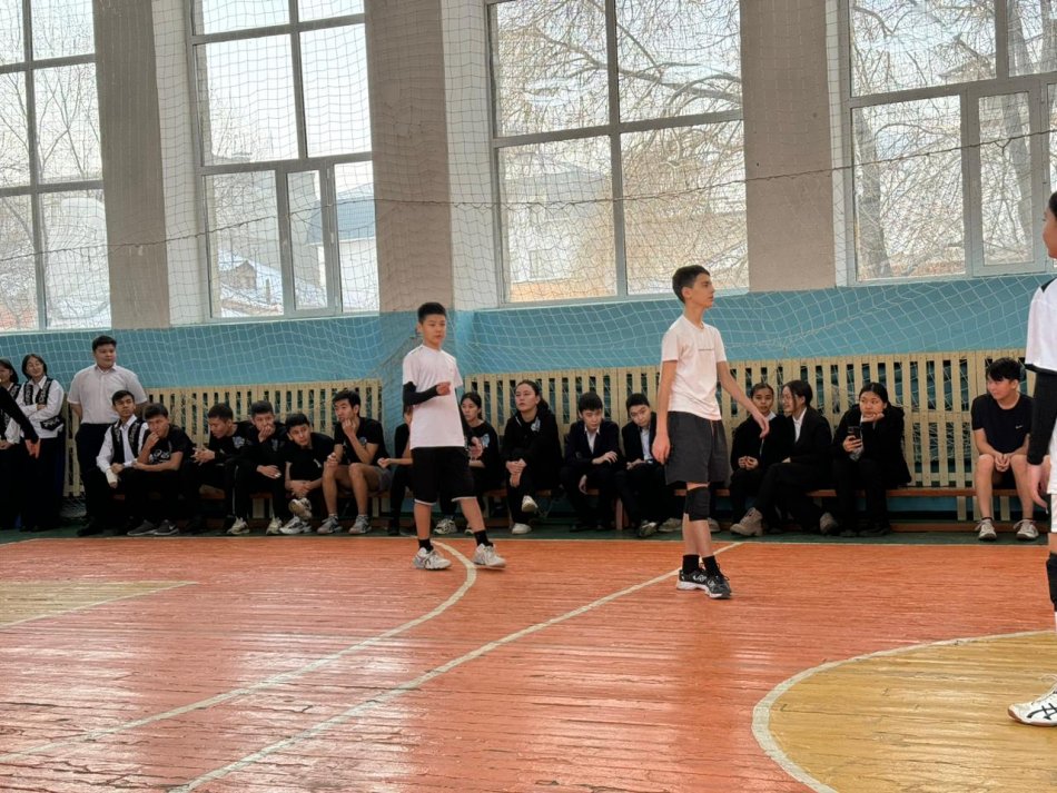 Мектепішілік волейболдан біріншілік