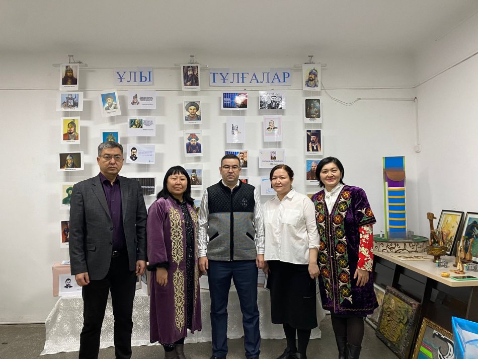 "Тарих-өткенге сабақ, келешекке өнеге" атты тарих пәні бірлестігінің онкүндігі